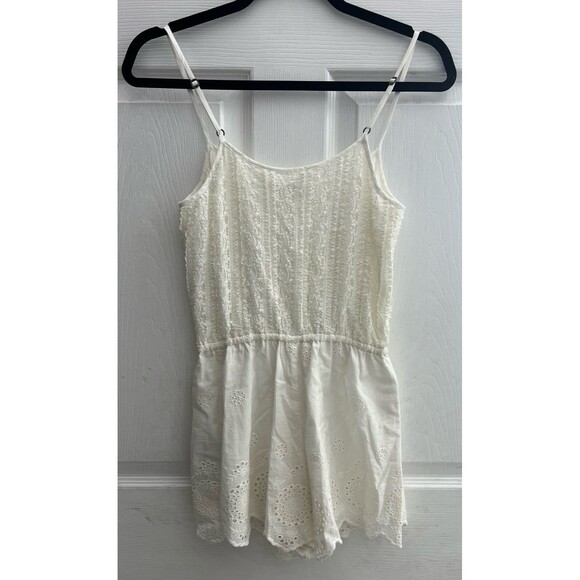 Abercrombie & Fitch NWT white eyelet lace shorts romper XS - Picture 5 of 8